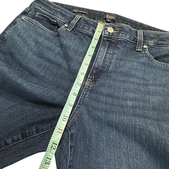 NYDJ Marilyn Straight Leg Lift Tuck Jeans Womens 14 (34x31) Medium Wash‎ Denim - Picture 12 of 13